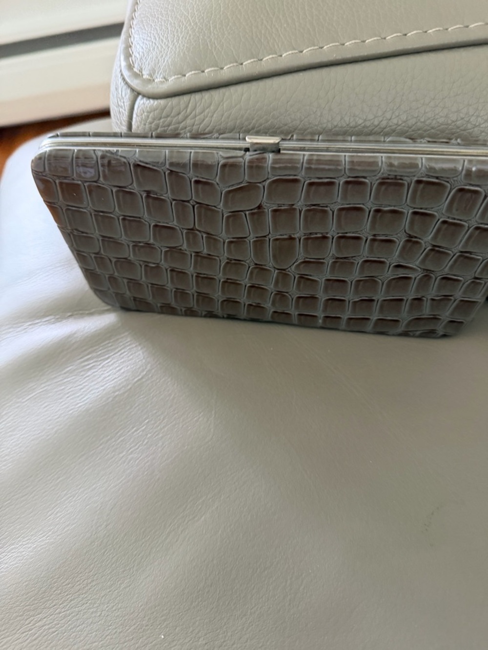Women's Gray Croc-Embossed Clutch Wallet